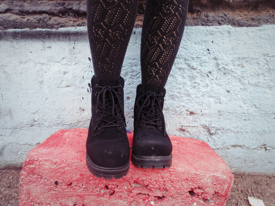 Close-up of Fila Men's boots.