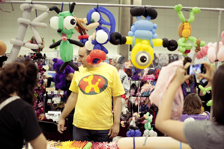Character balloons Mario, Minion at Anime Expo 2013.