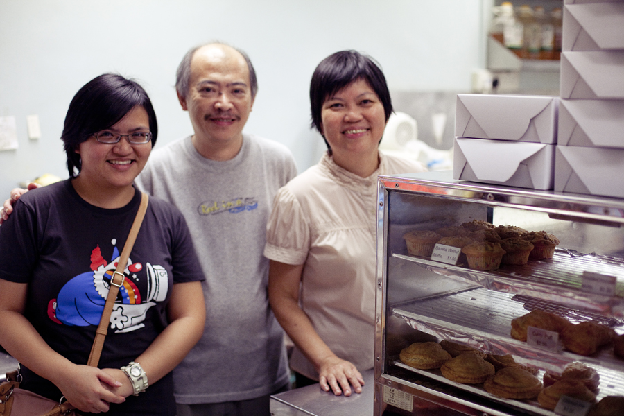 Puey and owners at Oven Marvel.