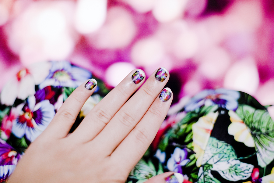 Nails of the day, mixed floral prints to match the Cottage Garden Floral Print Bikini from Choies Motel Rocks.
