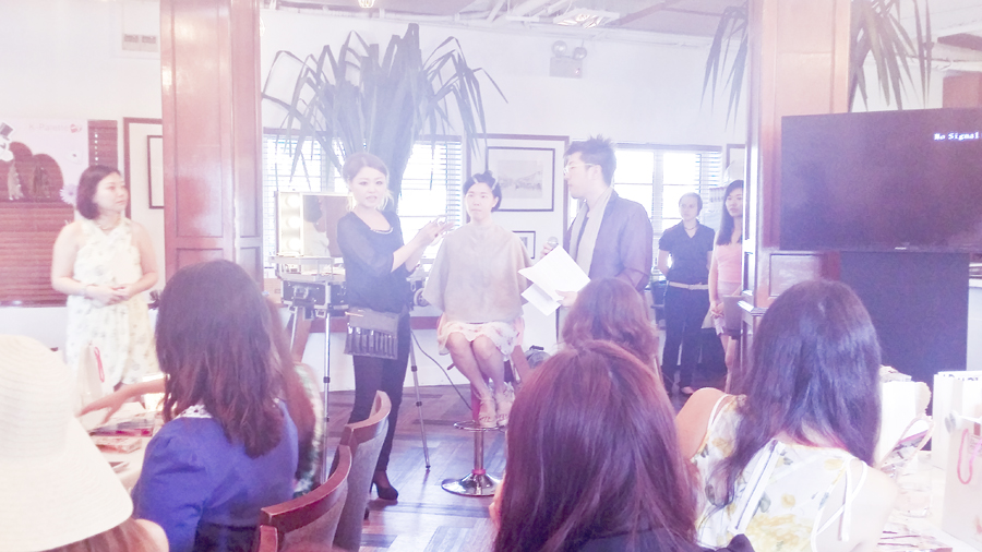 Make-up artist Miho-san demonstrating the K-Palette 1 Day Magic beauty products during the K-Palette Magic Beauty Workshop at the Boathouse Restaurant.