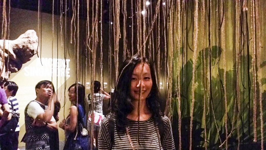 Ren at the entrance of Singapura: 700 years exhibition at the National Museum of Singapore. Photo by Shasha.
