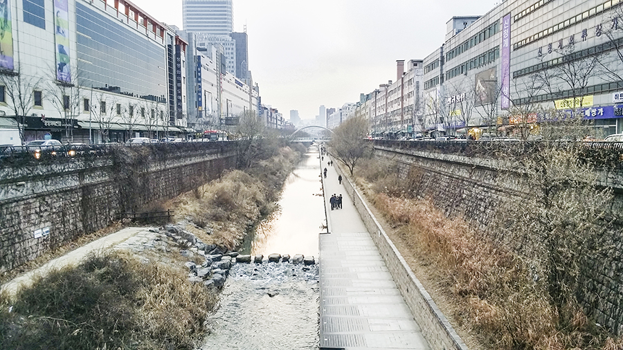 Cheonggyecheon, Seoul, South Korea.