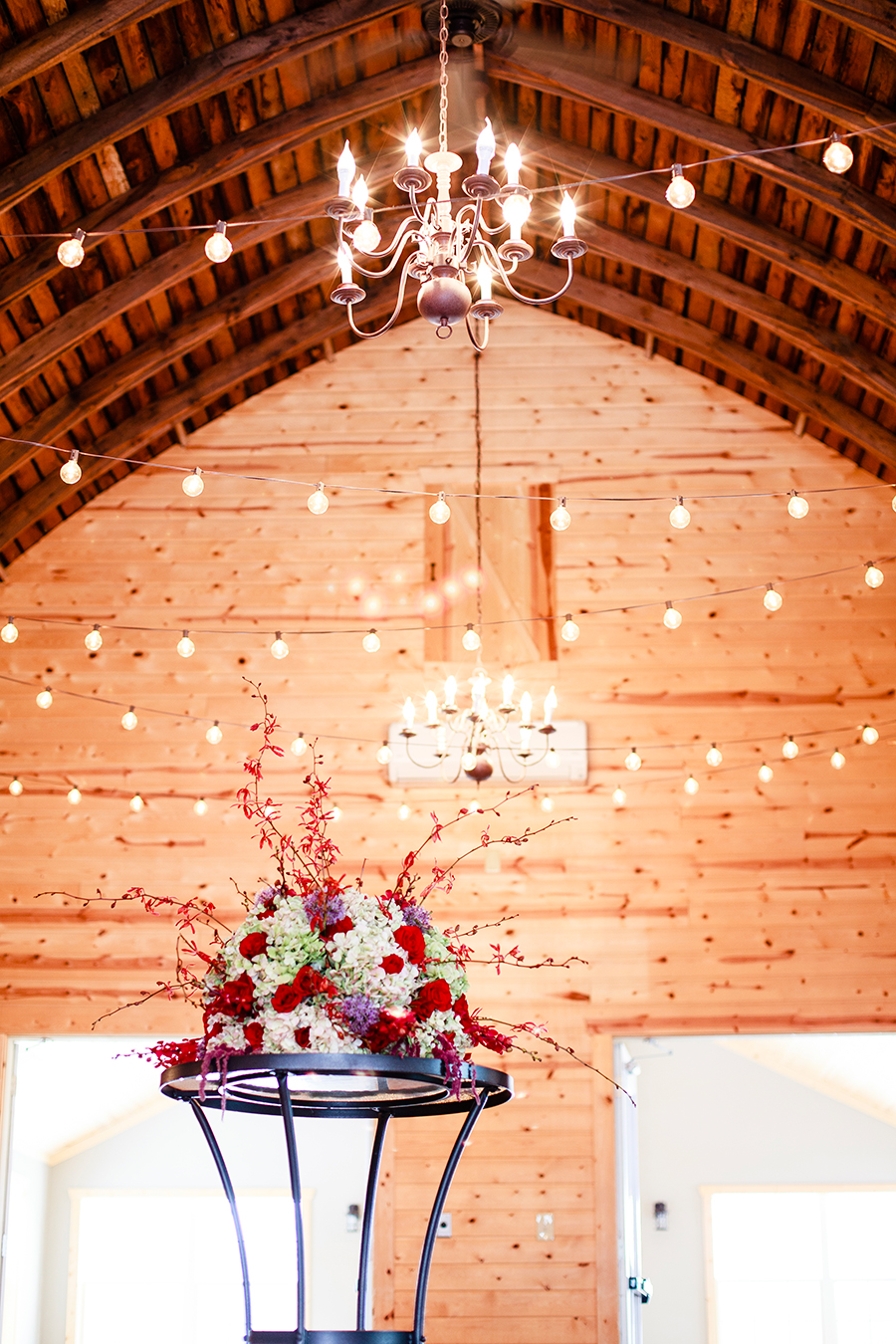Floral bouquet and fairy lights at the Rustic Oaks, Moorhead Minnesota, USA