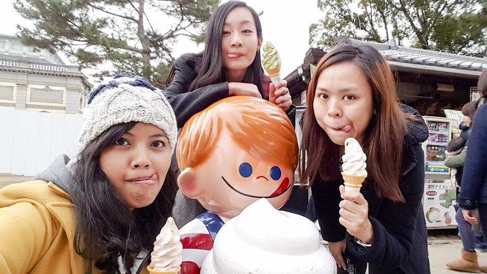 Wefie with soft serve cream cones at Nara Park, Japan. Photo by Shasha.