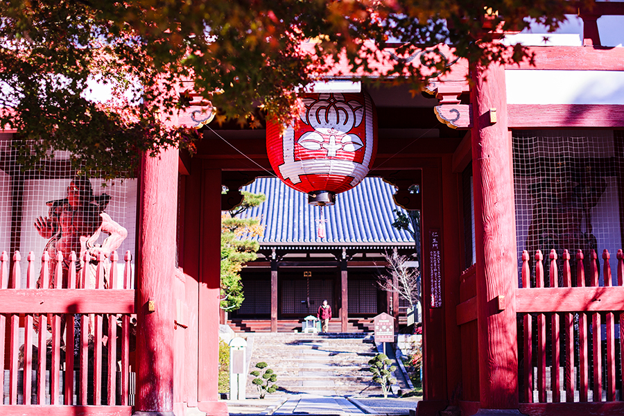 Shrine entrance at Fushimi Inari in Kyoto, Japan.