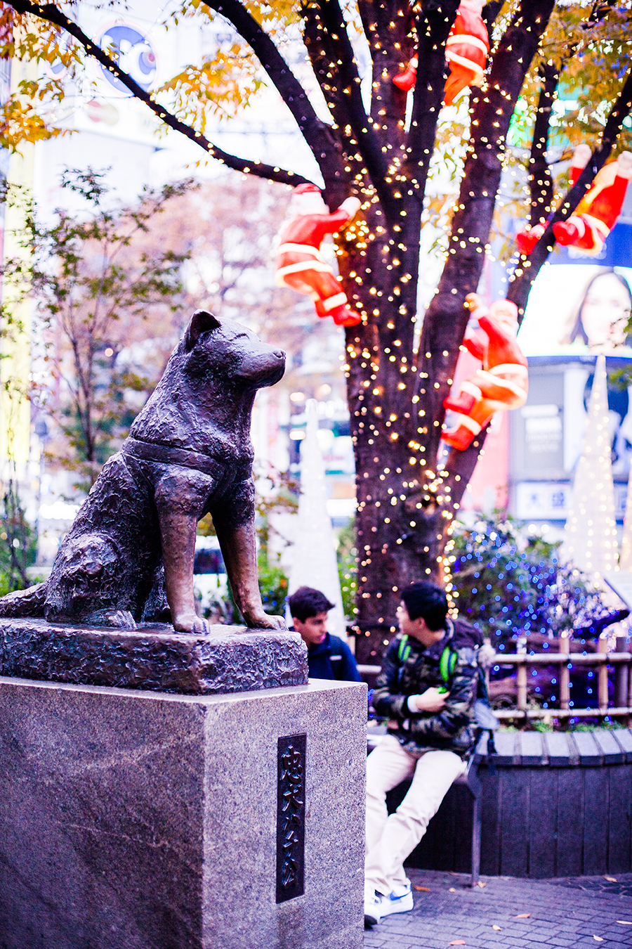 Statue of Hachiko in Shibuya, Japan.