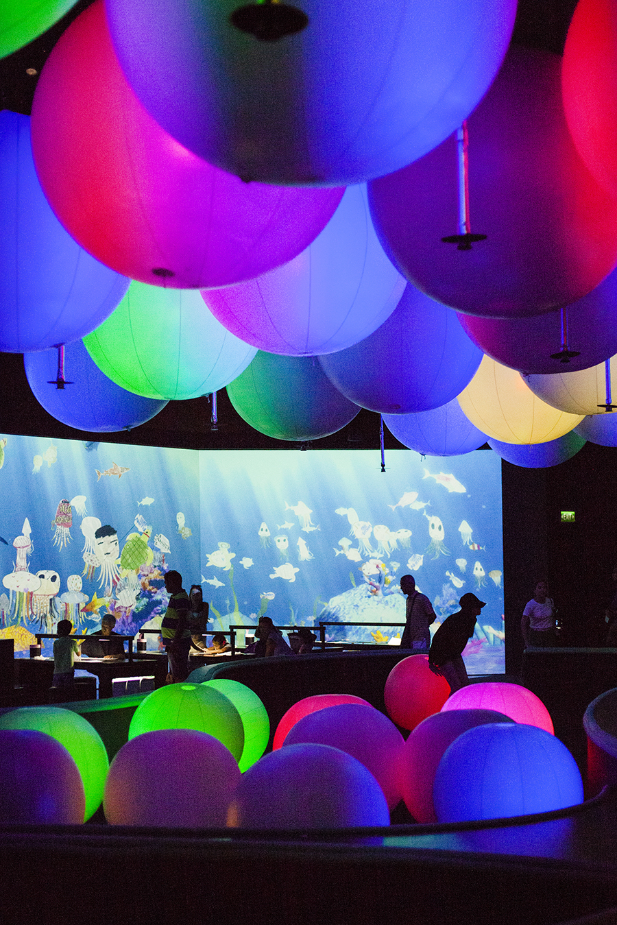 Light Ball Orchestra at the Future World exhibit at the ArtScience Museum, Singapore.