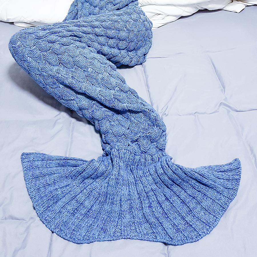 Sammydress blue mermaid tail blanket.
