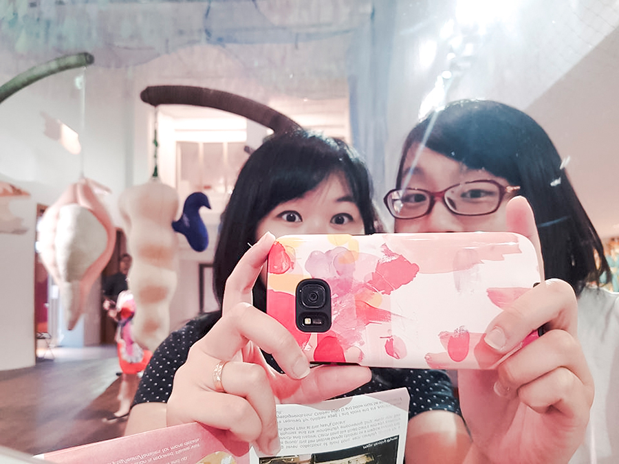 Mirror selfie at National Gallery Singapore.
