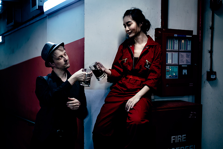 The Expanse cosplay Julie Mao & Joe Miller (#TheExpanseCosplayWeek)